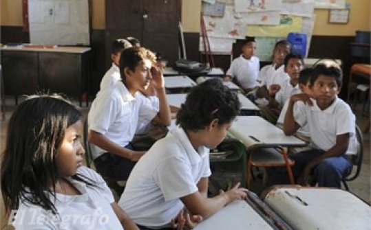 Fortalecimiento de las lenguas de Iberoamérica en la educación